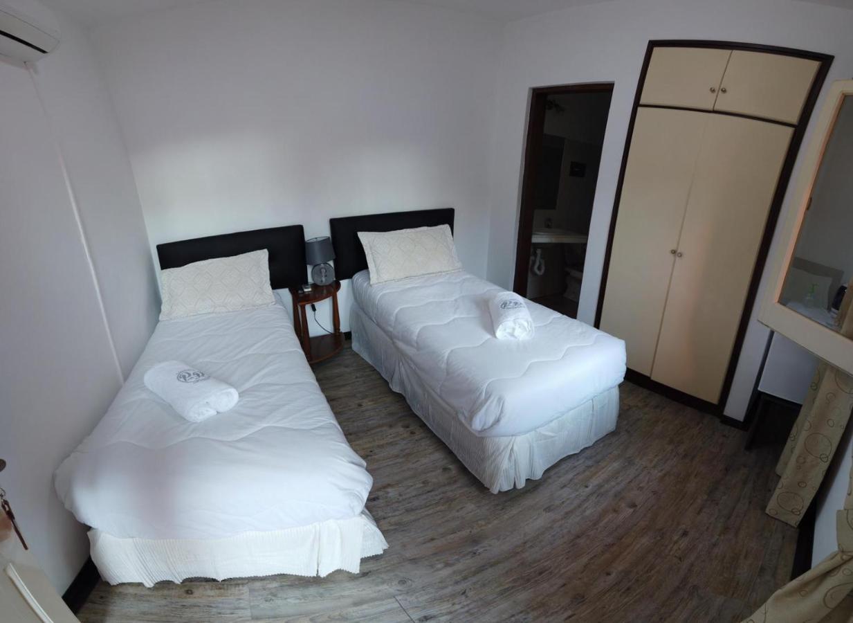 Hotel Perla Del Plata Colonia del Sacramento Buitenkant foto