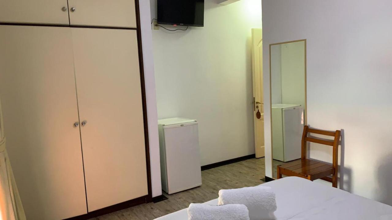 Hotel Perla Del Plata Colonia del Sacramento Buitenkant foto