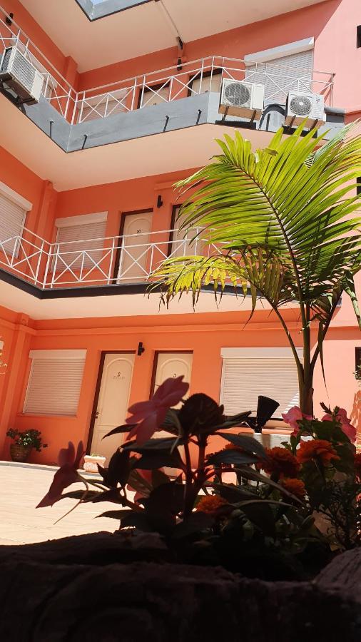 Hotel Perla Del Plata Colonia del Sacramento Buitenkant foto