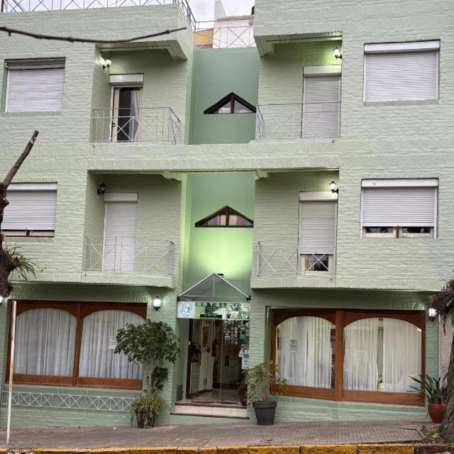 Hotel Perla Del Plata Colonia del Sacramento Buitenkant foto